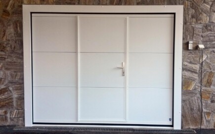 Torcenter Oberwart - Deckensektionaltor Alu mit Gehtüre