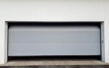 Torcenter Oberwart - Deckensektionaltore Alu