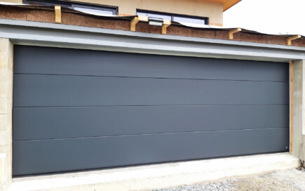 Torcenter Oberwart - Deckensektionaltor Stahl