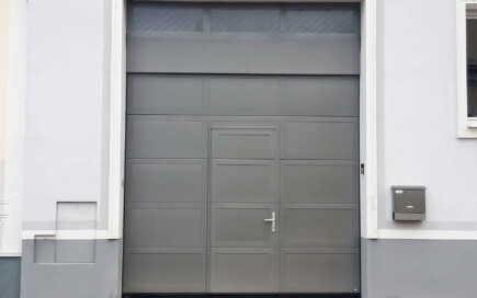 Torcenter Oberwart - Hofeinfahrtstor